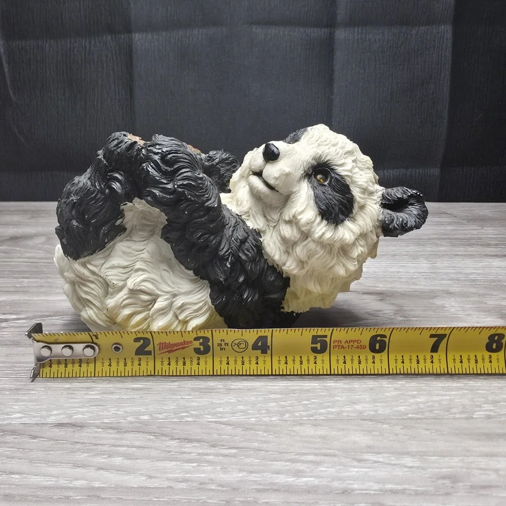 Vintage Panda Bear Heavy Cast Resin Figure Wind Up Musical Nature‎ Art